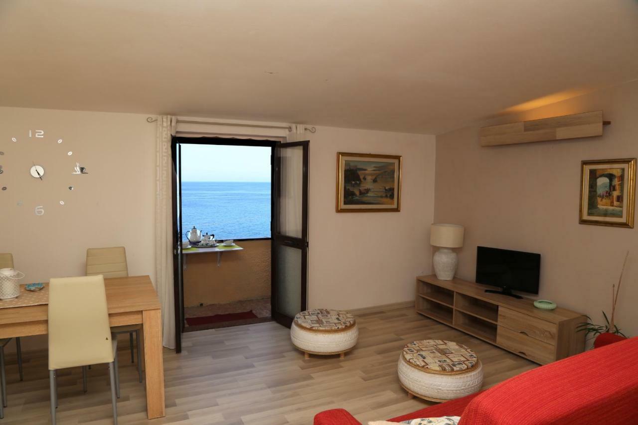 Apartamento La Petronilla Castelsardo Exterior foto