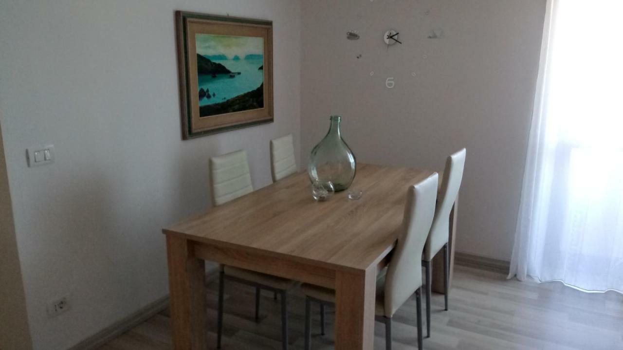 Apartamento La Petronilla Castelsardo Exterior foto